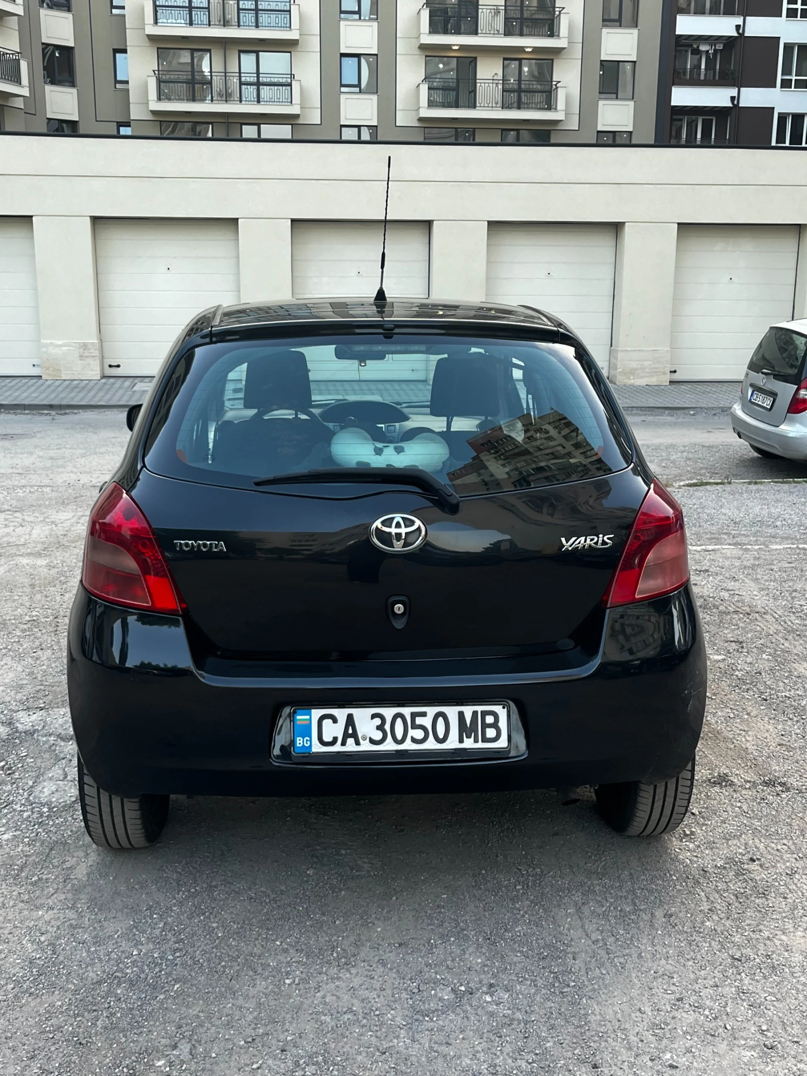 Toyota Yaris  - изображение 6