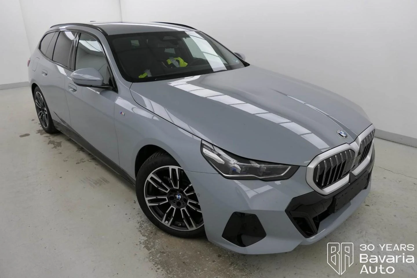 BMW 520 d xDrive Touring M Sport Paket Steptronic | Mobile.bg   4