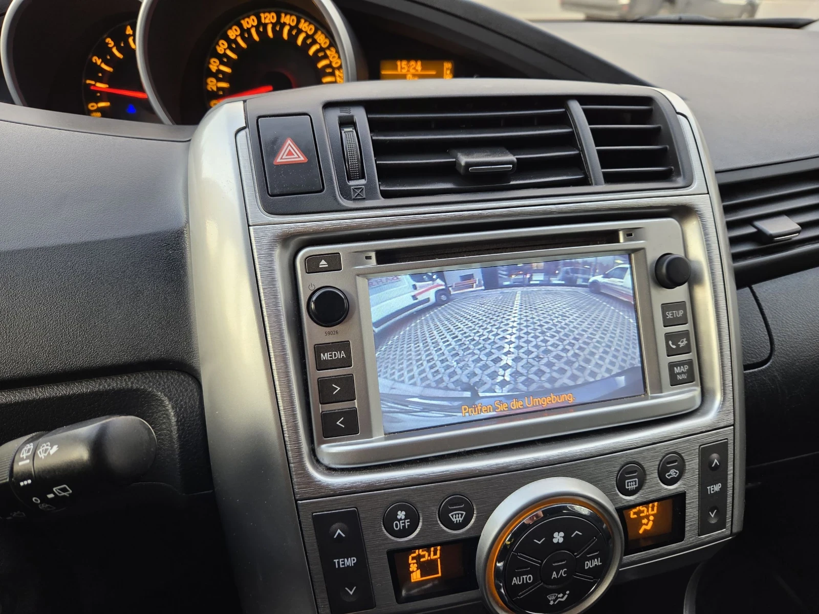 Toyota Verso 2, 2 tdi 126 hp | Mobile.bg   15