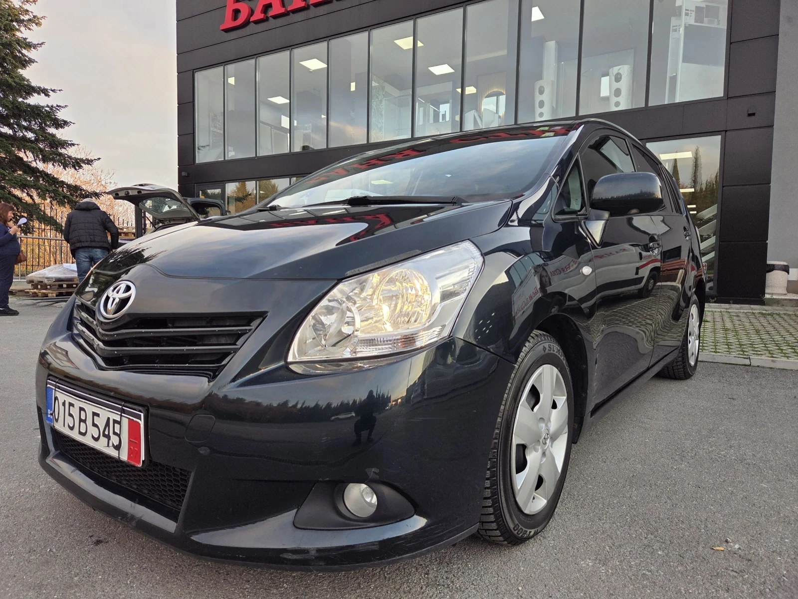 Toyota Verso 2, 2 tdi 126 hp | Mobile.bg   1