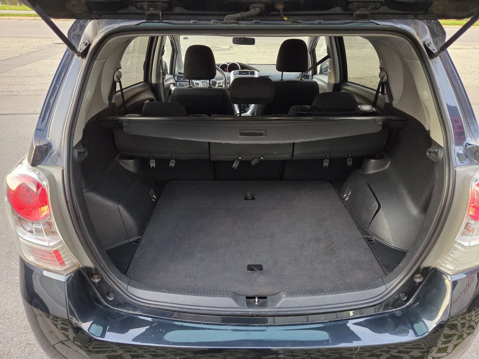 Toyota Verso 2, 2 tdi 126 hp | Mobile.bg   9