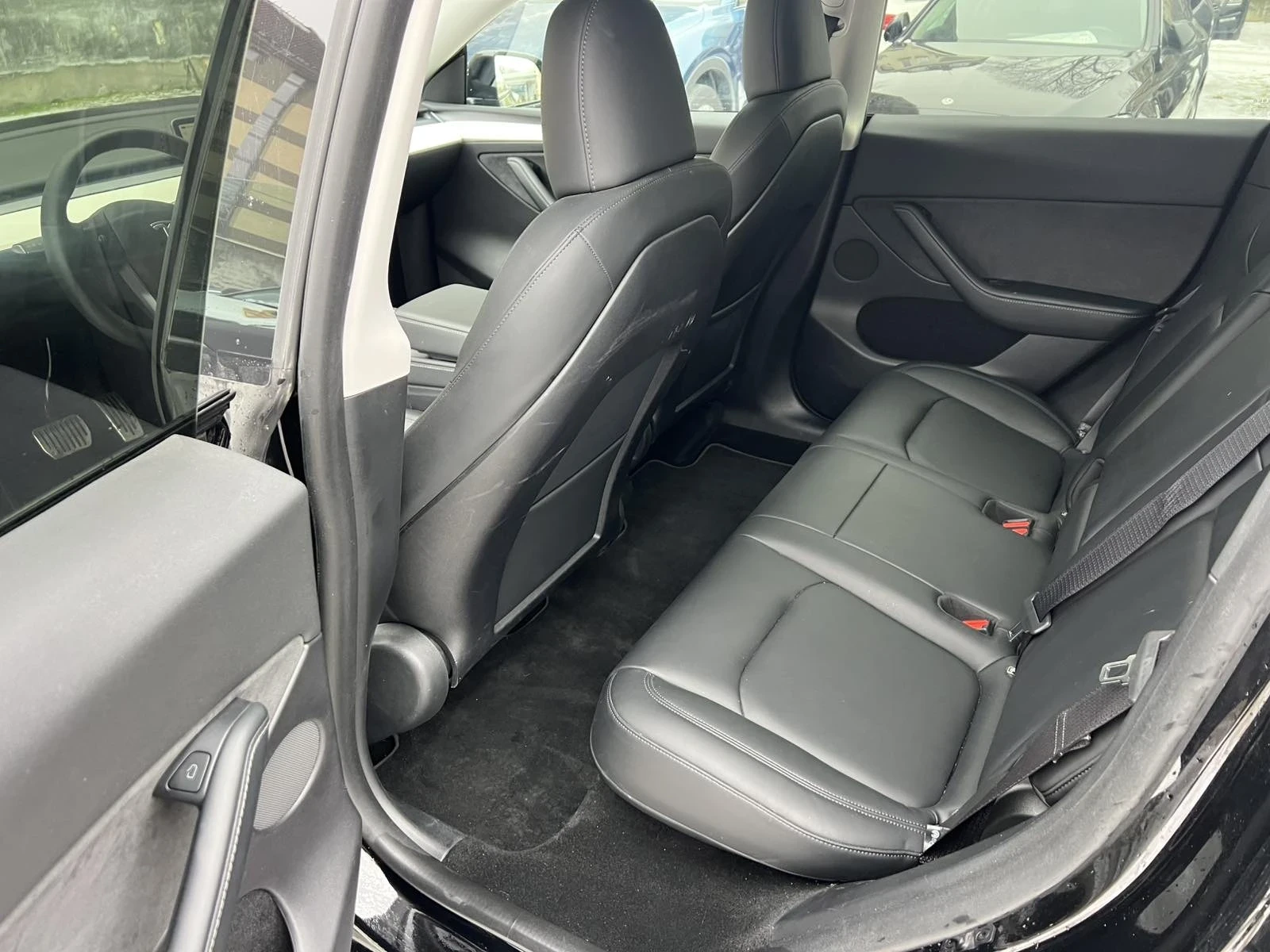 Tesla Model Y LFP ��������� �������� | Mobile.bg � ����������� 9