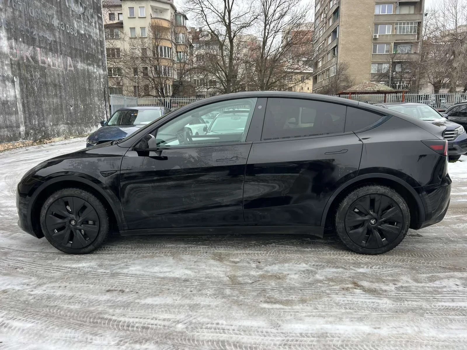 Tesla Model Y LFP ��������� �������� | Mobile.bg � ����������� 8