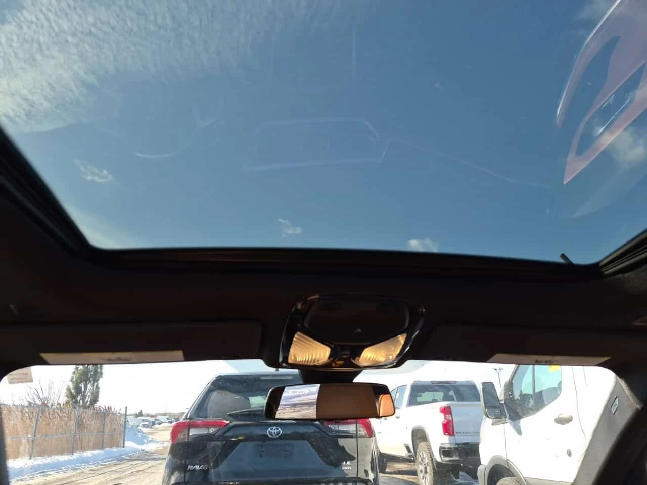 BMW 330 * XDRIVE * CARFAX * M PACK * HEADUP | Mobile.bg � ����������� 12