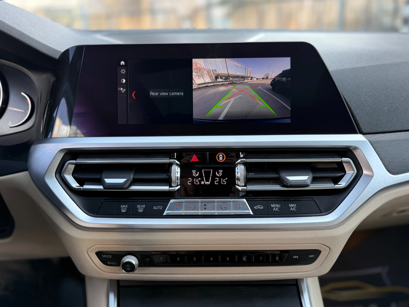 BMW 330 6 МЕСЕЦА ГАРАНЦИЯ/258к.с. Кожа/Камера, снимка 16 - Автомобили и джипове - 53864704