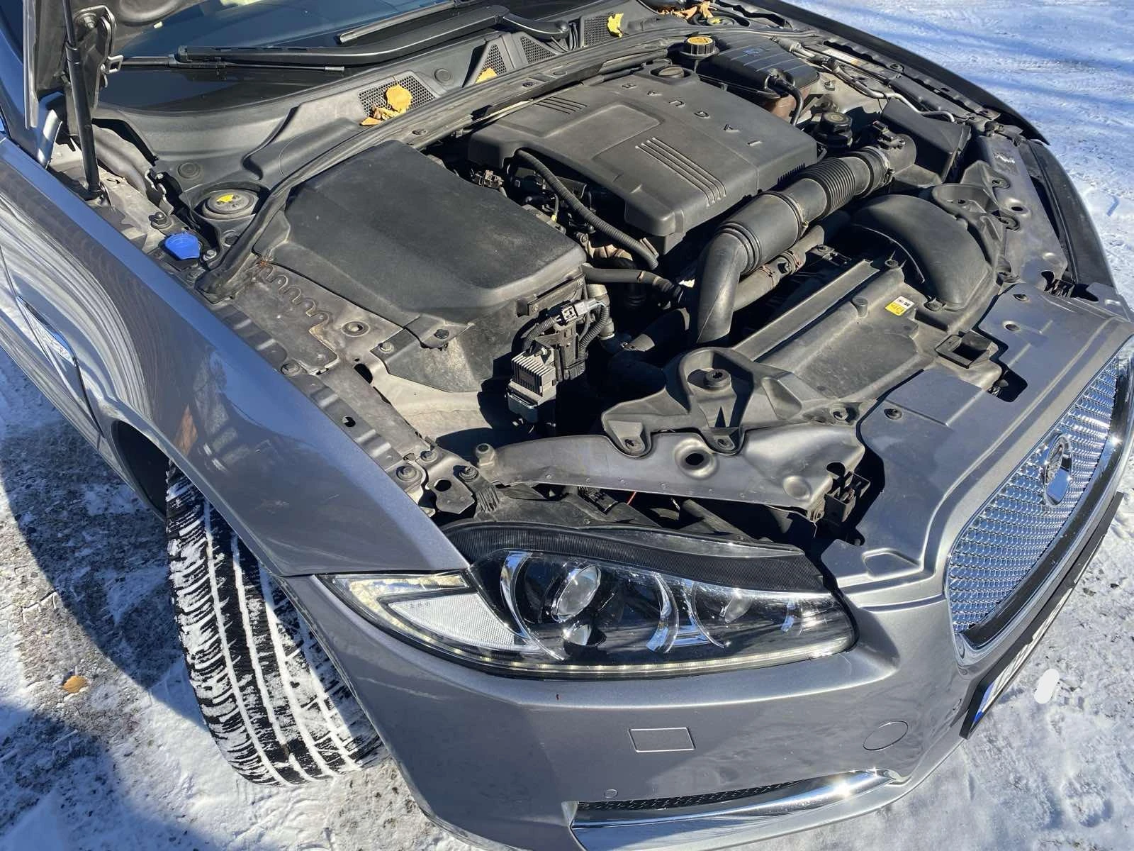 Jaguar Xf, снимка 12 - Автомобили и джипове - 53930275