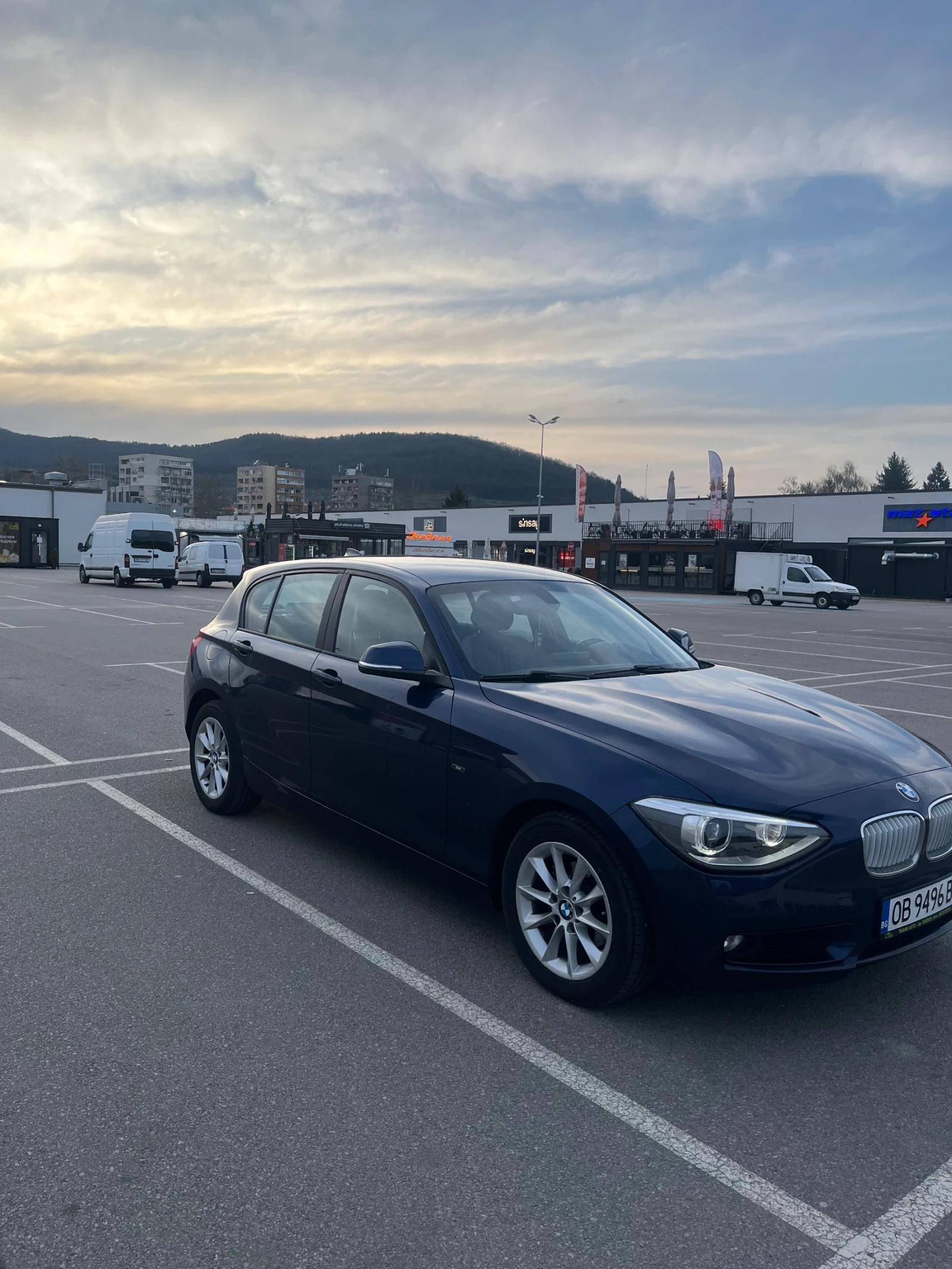BMW 114, снимка 4 - Автомобили и джипове - 54175285