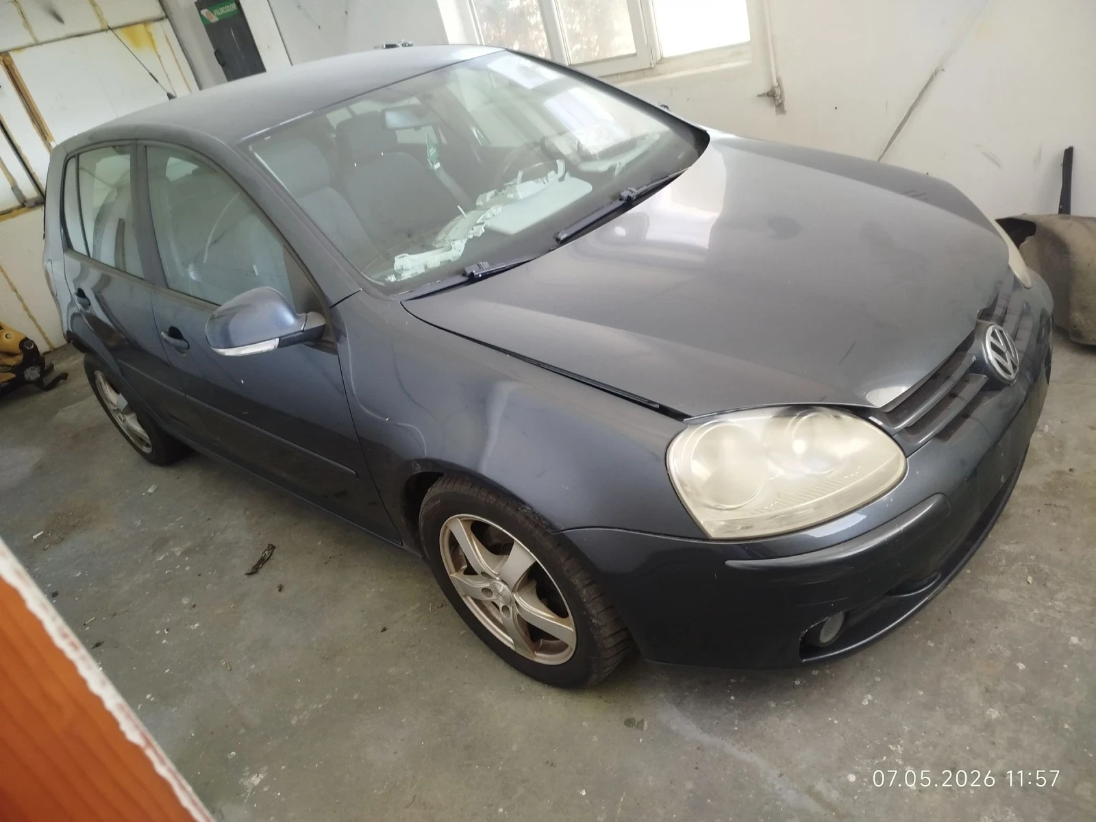 VW Golf, снимка 5 - Автомобили и джипове - 54559322