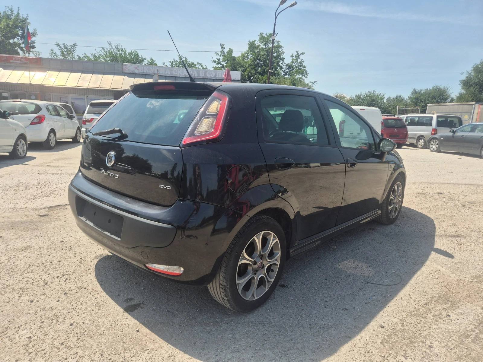 Fiat Punto 1.3 MJT, снимка 4 - Автомобили и джипове - 55724933
