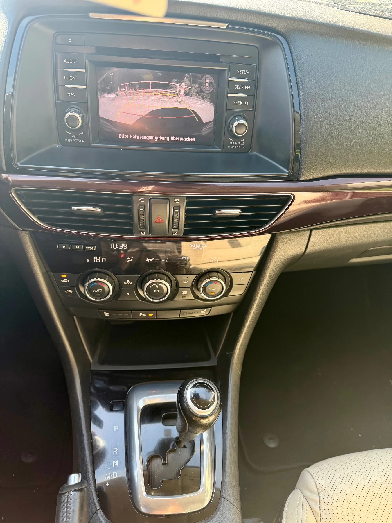 Mazda 6 2.2/Auto/Navi/Kamera, снимка 15 - Автомобили и джипове - 56023069