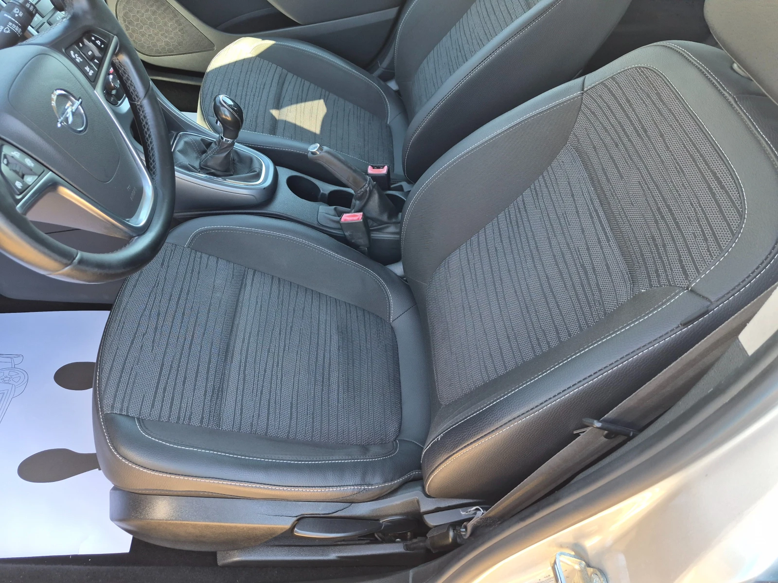 Opel Astra 1.4i ГАЗ/БЕНЗИН, снимка 10 - Автомобили и джипове - 56130389