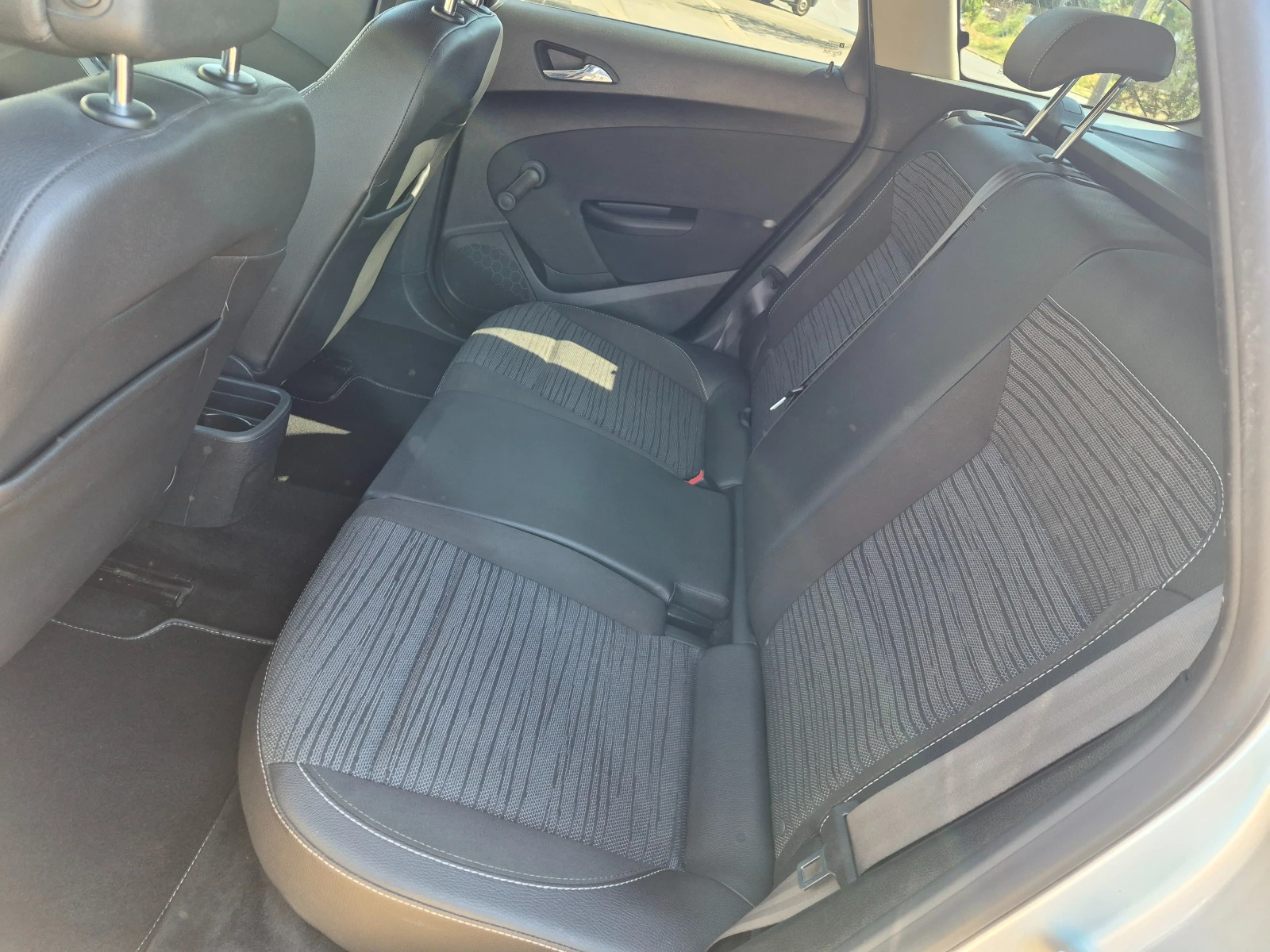 Opel Astra 1.4i ГАЗ/БЕНЗИН, снимка 13 - Автомобили и джипове - 56130389