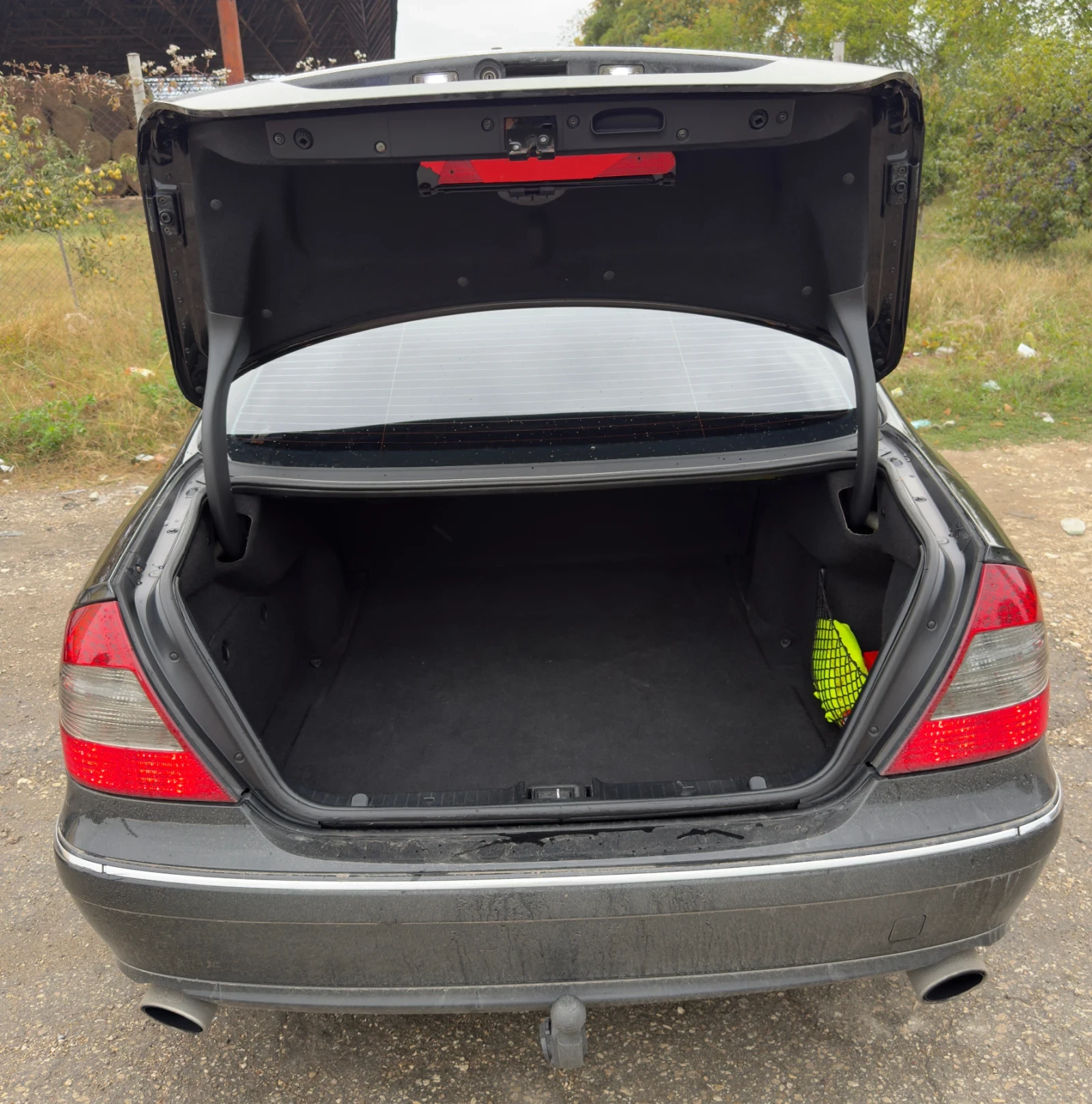 Mercedes-Benz E 320 Avangard, снимка 16 - Автомобили и джипове - 56247118