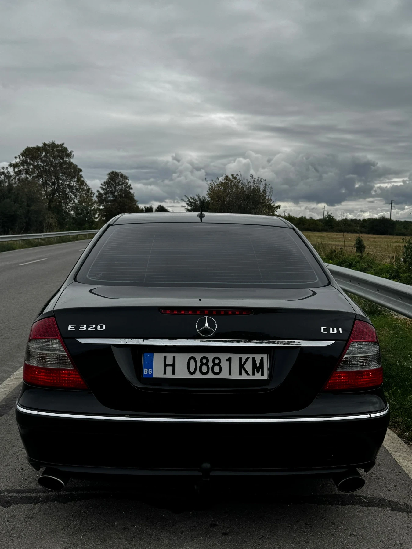 Mercedes-Benz E 320 Avangard, снимка 5 - Автомобили и джипове - 56247118