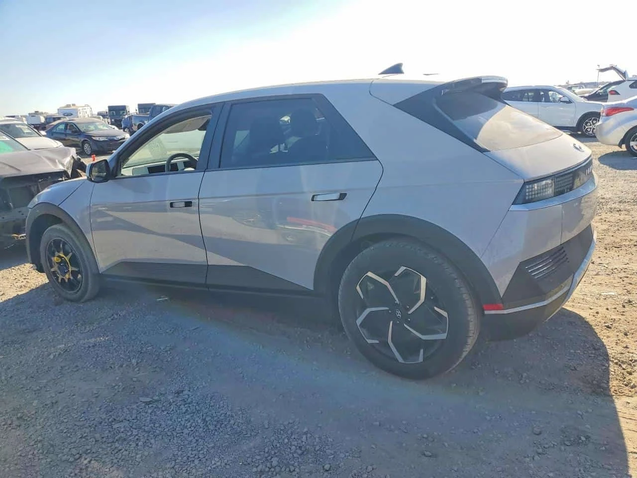 Hyundai Ioniq  SEL / ������������� / Carfax / ����������  | Mobile.bg � ����������� 2