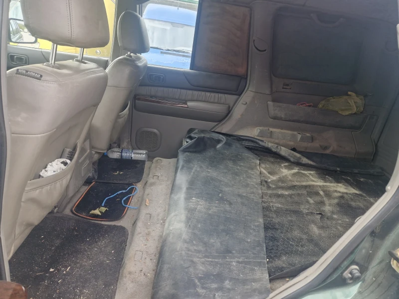 Nissan Patrol 3.0DI, 158кс, 01г, 190х.км.БЕЗ РЪЖДИ, снимка 9 - Автомобили и джипове - 52143534