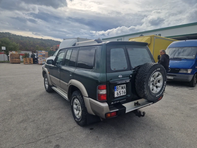 Nissan Patrol 3.0DI, 158кс, 01г, 190х.км.БЕЗ РЪЖДИ, снимка 4 - Автомобили и джипове - 52143534