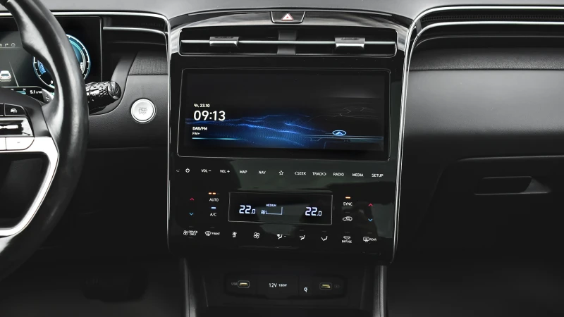 Hyundai Tucson 1.6 T-GDi PREMIUM Plug-in Hybrid 4x4 Automatic, снимка 10 - Автомобили и джипове - 52165180