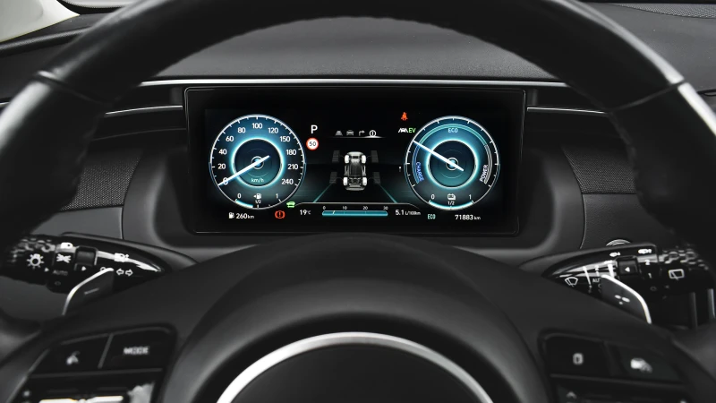 Hyundai Tucson 1.6 T-GDi PREMIUM Plug-in Hybrid 4x4 Automatic, снимка 12 - Автомобили и джипове - 52165180