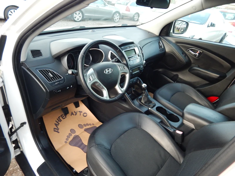 Hyundai IX35 1.7CRDI* ПАНОРАМА* , снимка 9 - Автомобили и джипове - 52822417