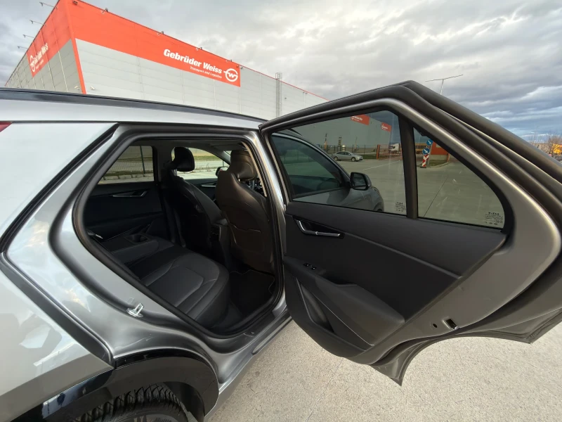 Kia Niro Limited FULL GERMANY, снимка 14 - Автомобили и джипове - 52969645