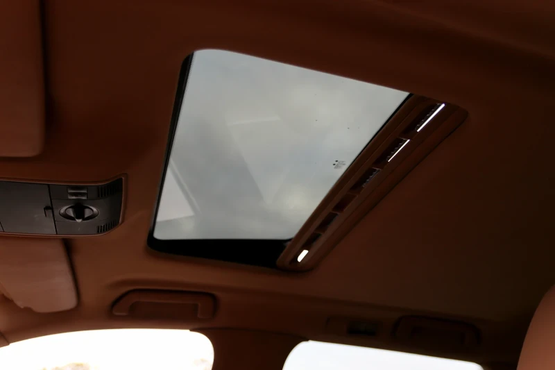 Porsche Cayenne, снимка 17 - Автомобили и джипове - 53120636