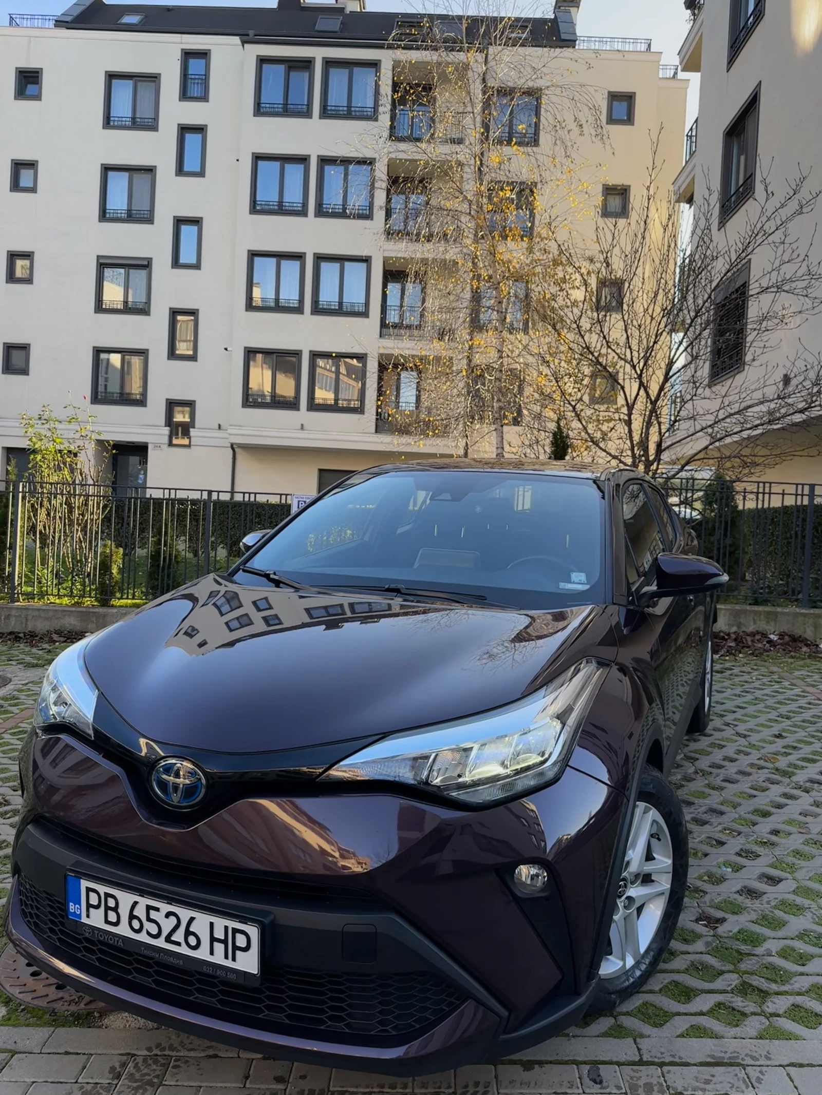 Toyota C-HR 1.8 HYB E-CVT ГАРАНЦИОННА, снимка 1