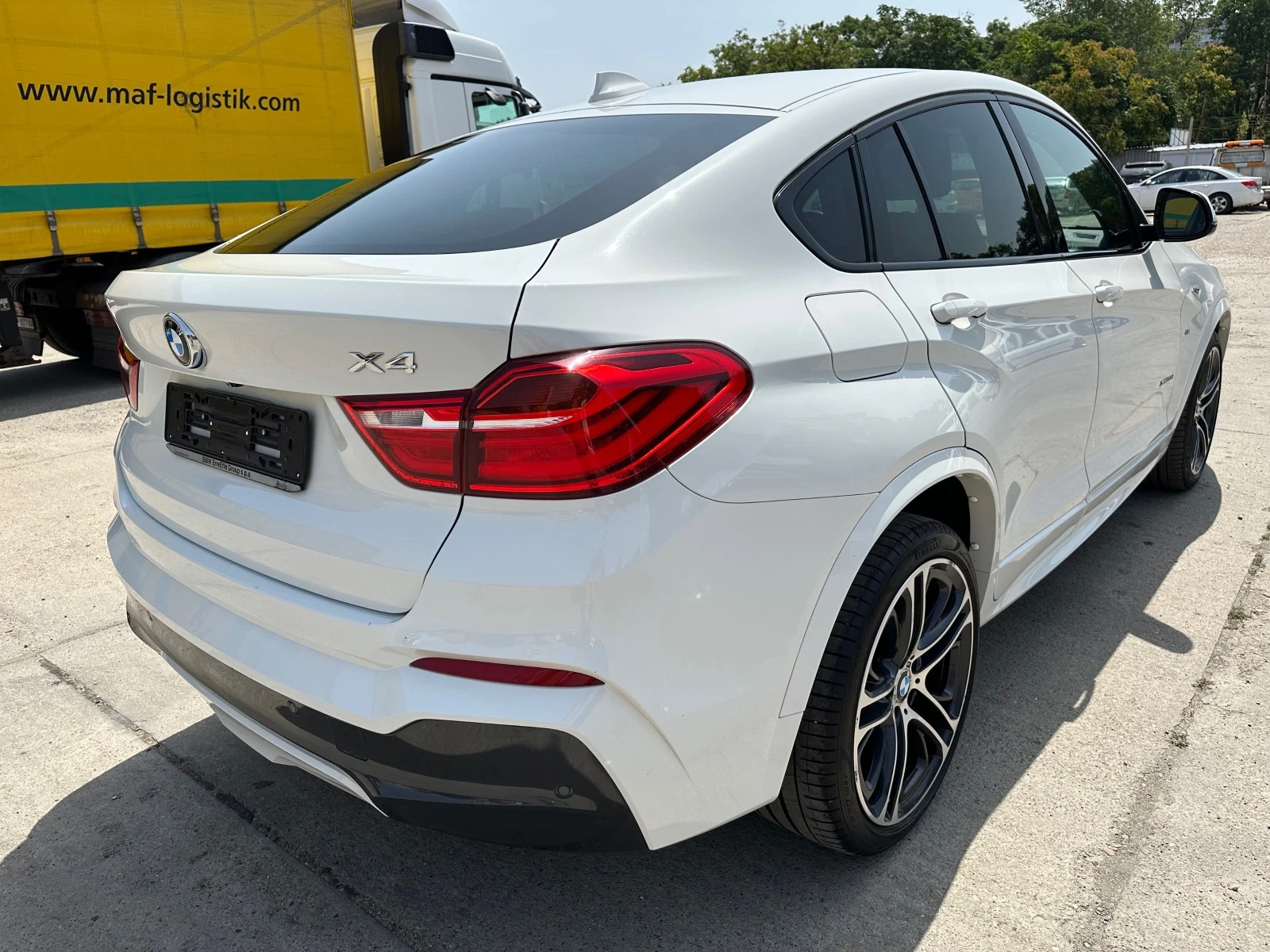 BMW X4 2.0 D M-pak - изображение 5