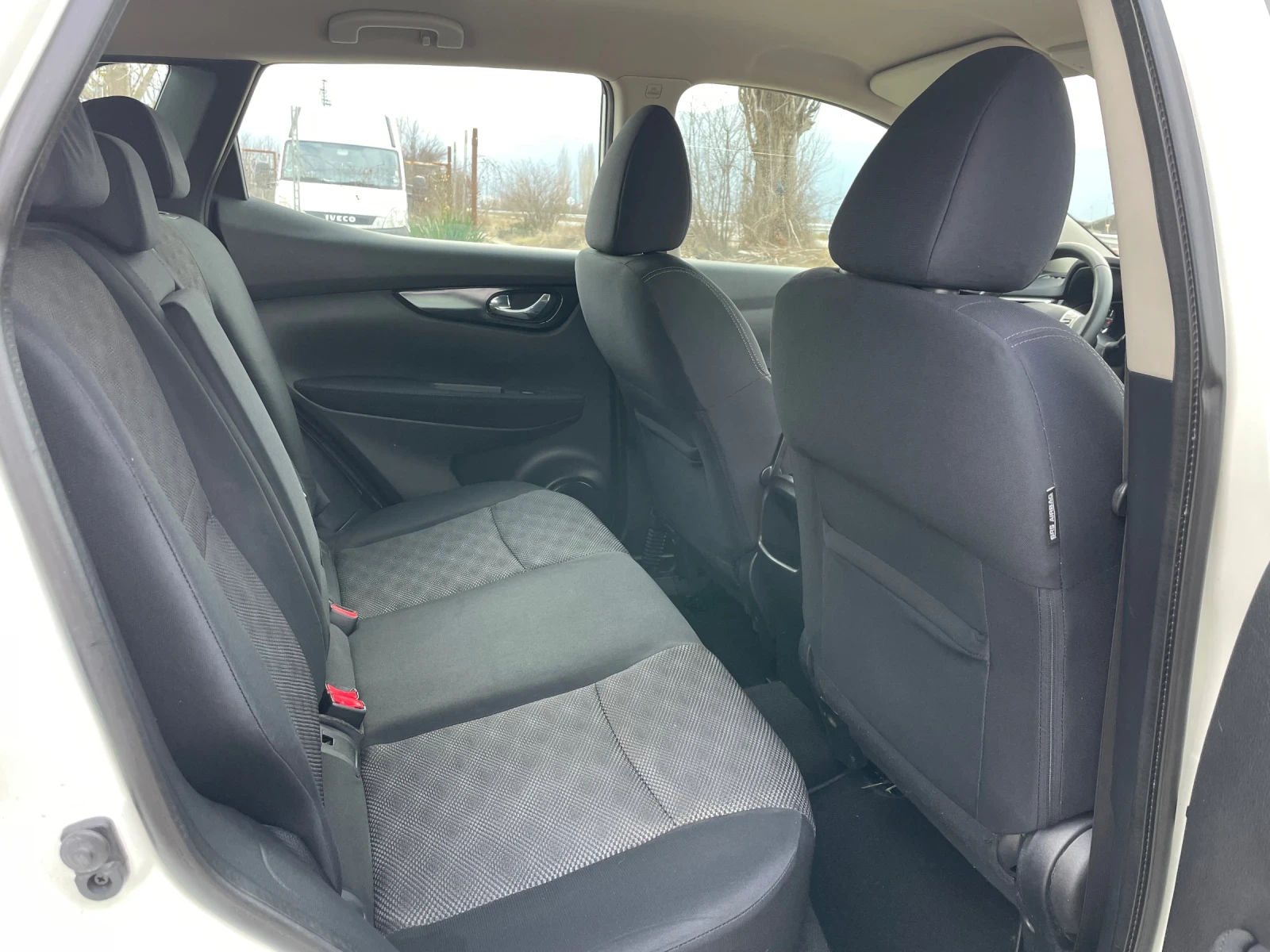 Nissan Qashqai 1.5DCI-110-LED-FEIS-ITALIA - изображение 7