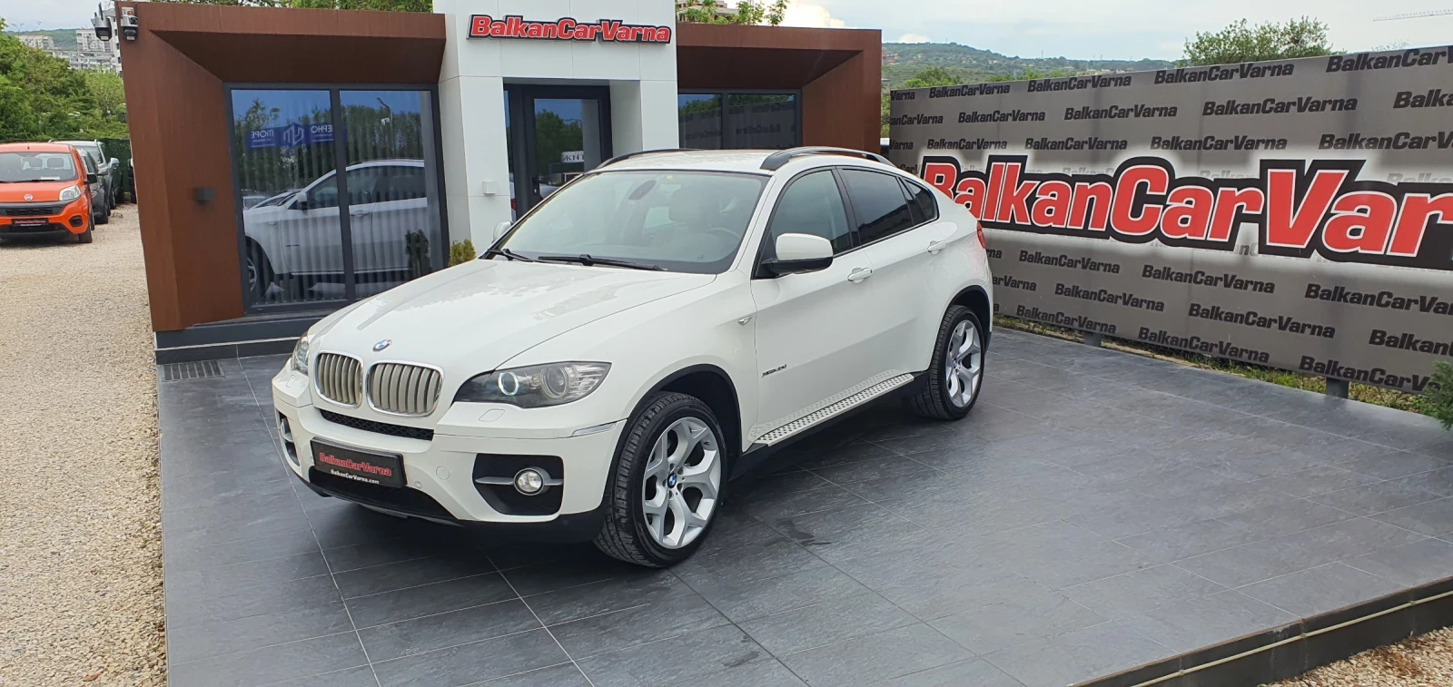 BMW X6 XDRIVE 40D - изображение 2