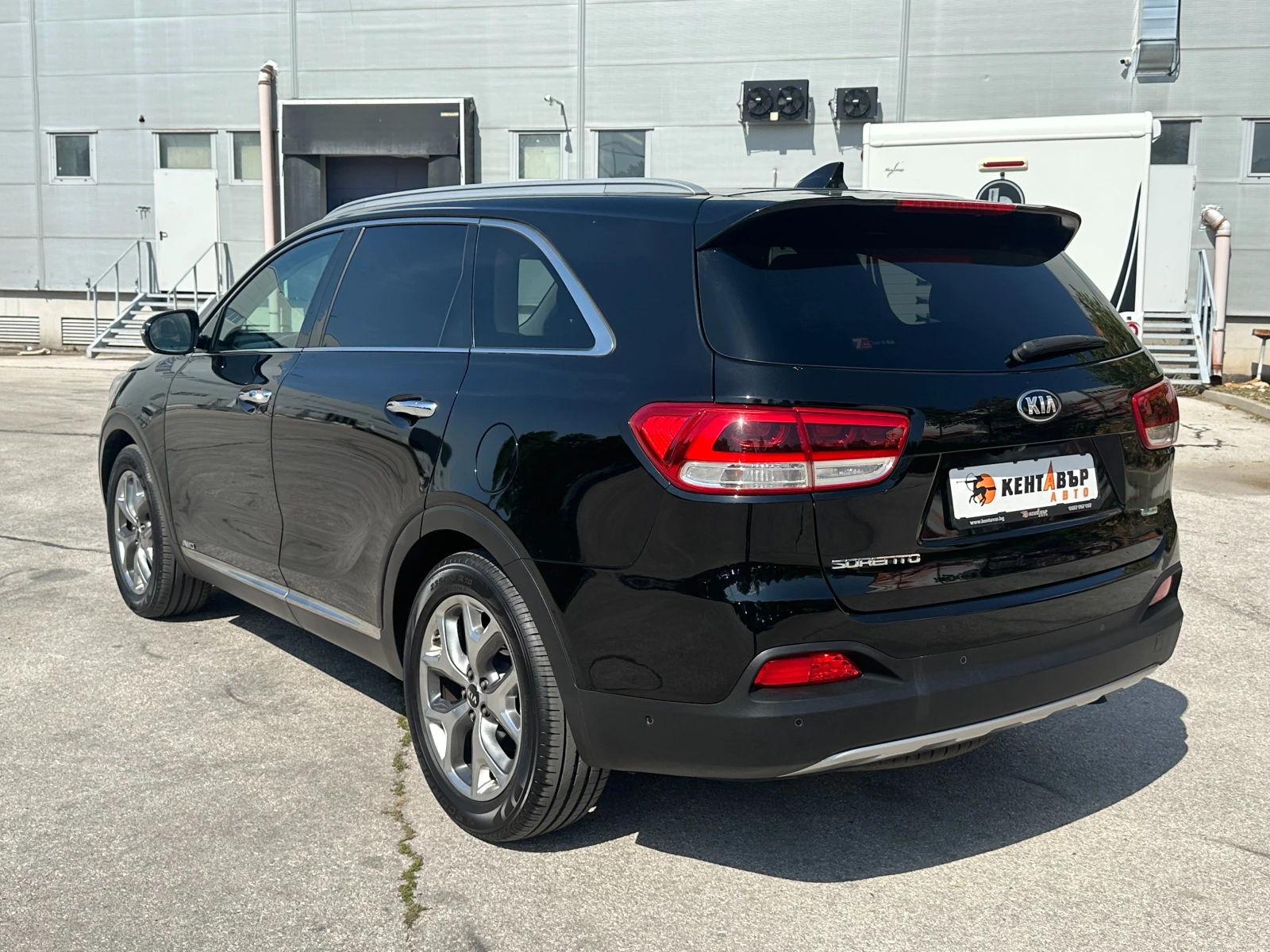 Kia Sorento REBEL 4х4-Всички екстри!!! - изображение 3