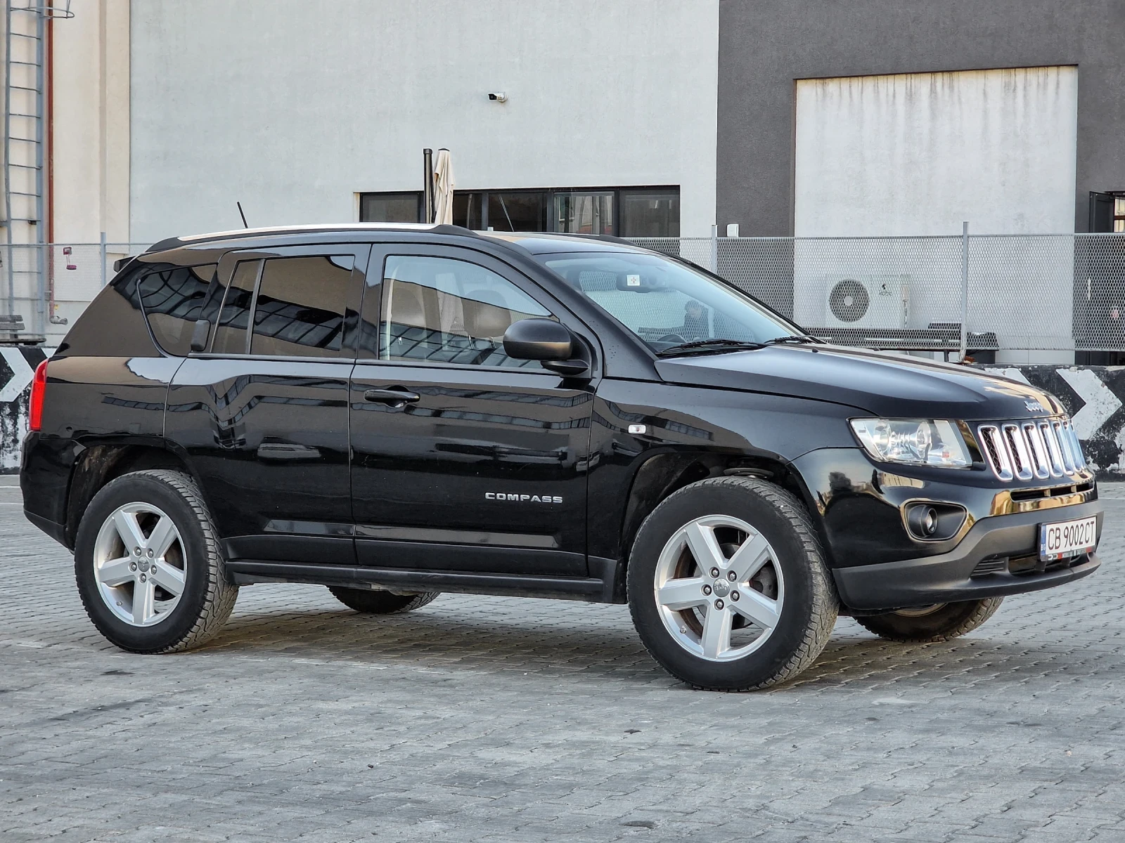 Jeep Compass FACELIFT 2.2 Diesel 4x4 * Limited* 6Скорости | Mobile.bg — изображение 9