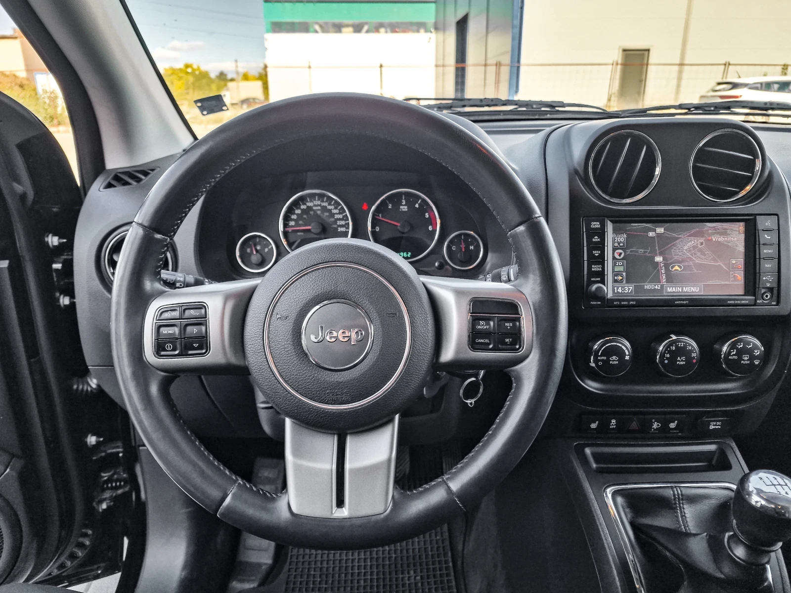 Jeep Compass FACELIFT 2.2 Diesel 4x4 * Limited* 6Скорости | Mobile.bg — изображение 11