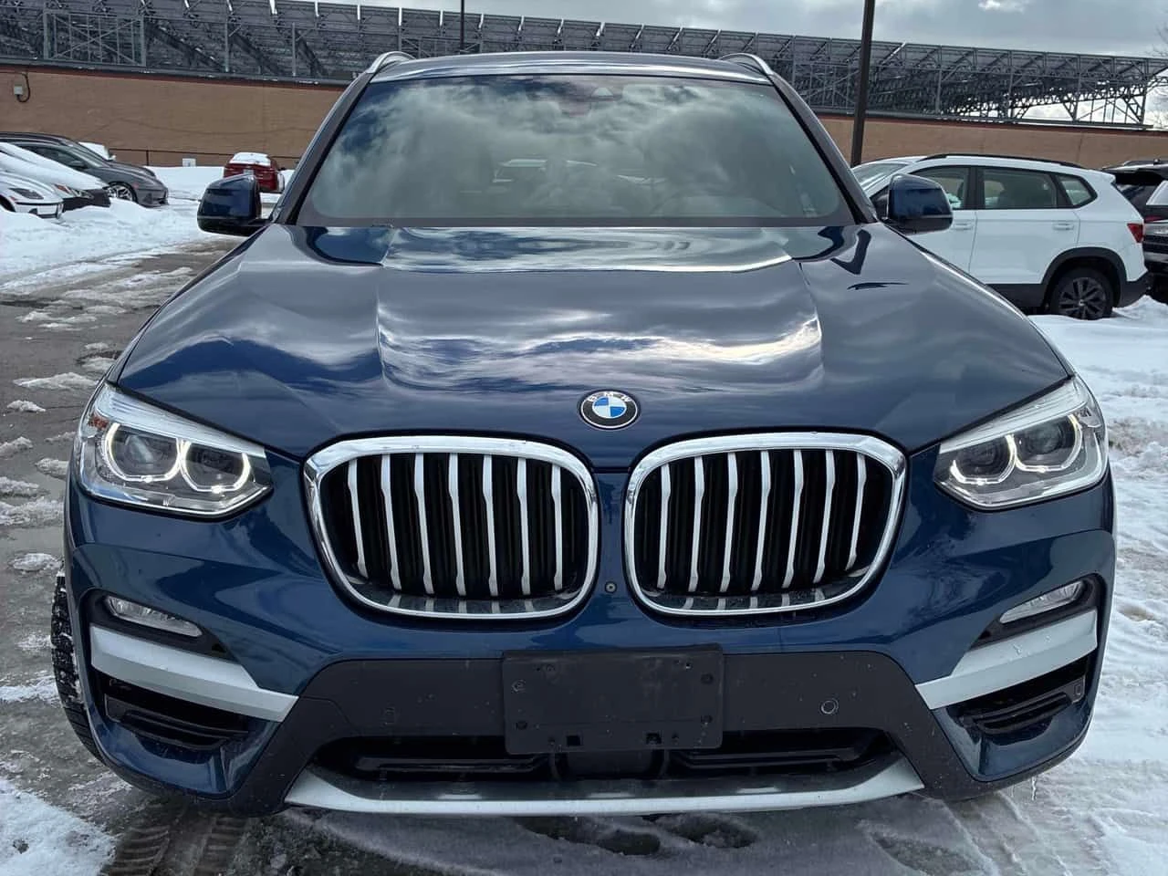 BMW X3 XDRIVE30I/CARFAX/ПАНОРАМА/ПОДГРЕВИ/ГУМИ+ ДЖАНТИ  - изображение 2