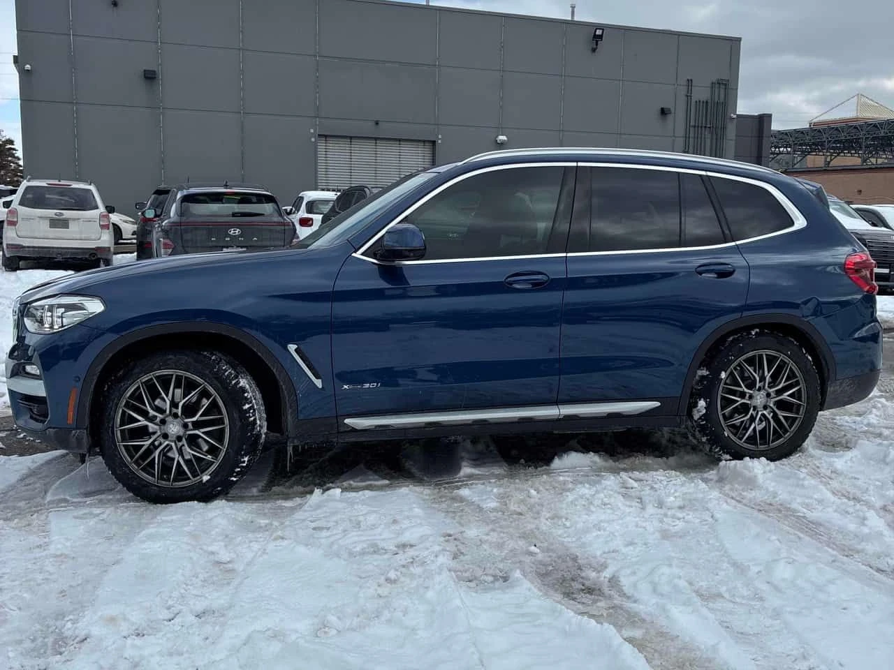 BMW X3 XDRIVE30I/CARFAX/ПАНОРАМА/ПОДГРЕВИ/ГУМИ+ ДЖАНТИ  - изображение 3