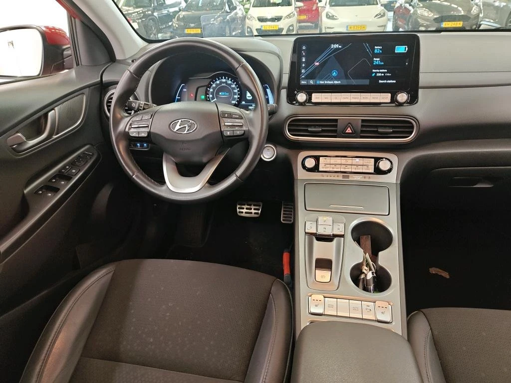 Hyundai Kona 64KWh/PRIME/ГАРАНЦИЯ/SOH100%/BLUELINK, снимка 7 - Автомобили и джипове - 53746418