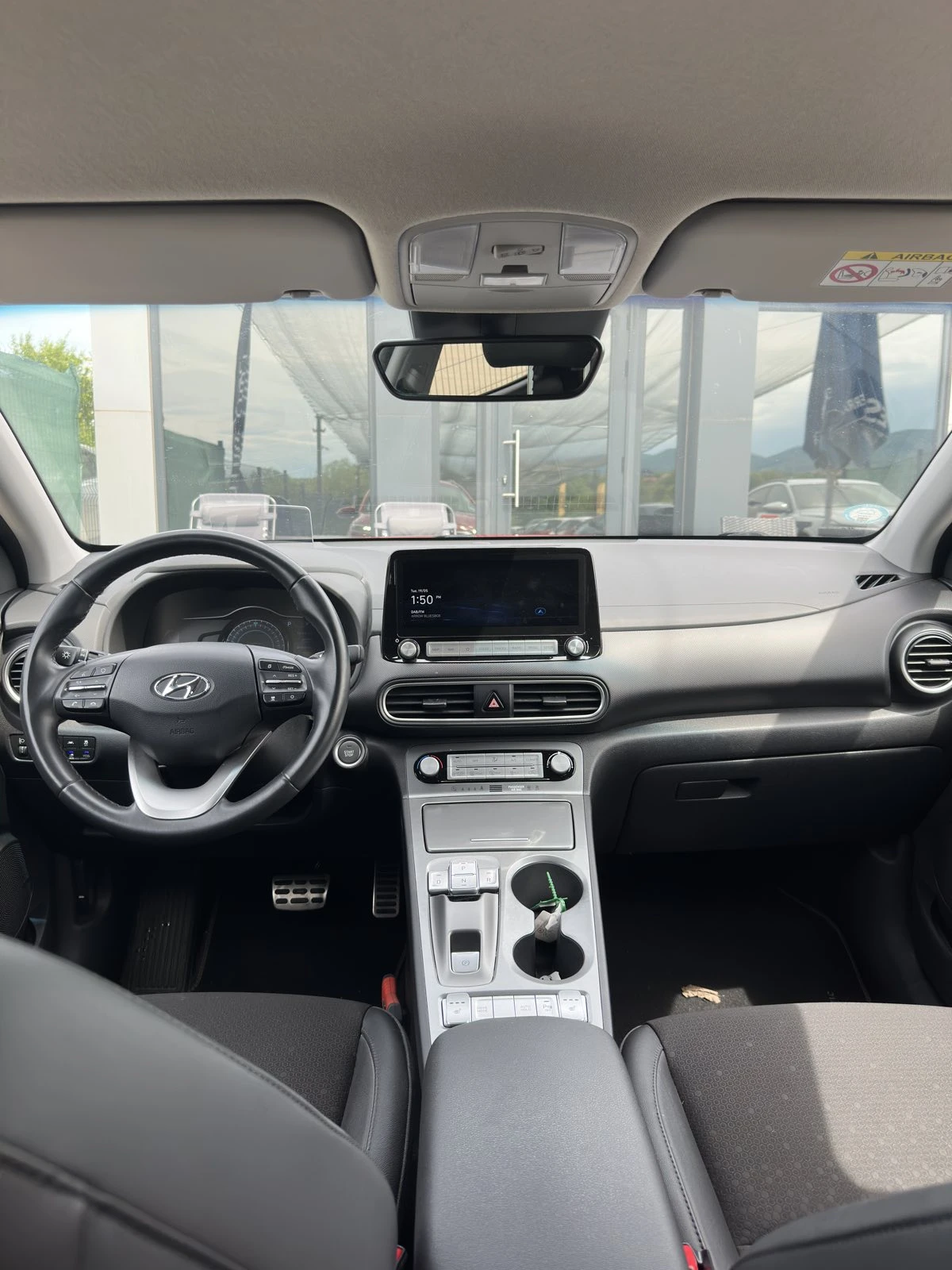 Hyundai Kona 64KWh/PRIME/ГАРАНЦИЯ/SOH100%/BLUELINK, снимка 11 - Автомобили и джипове - 53746418