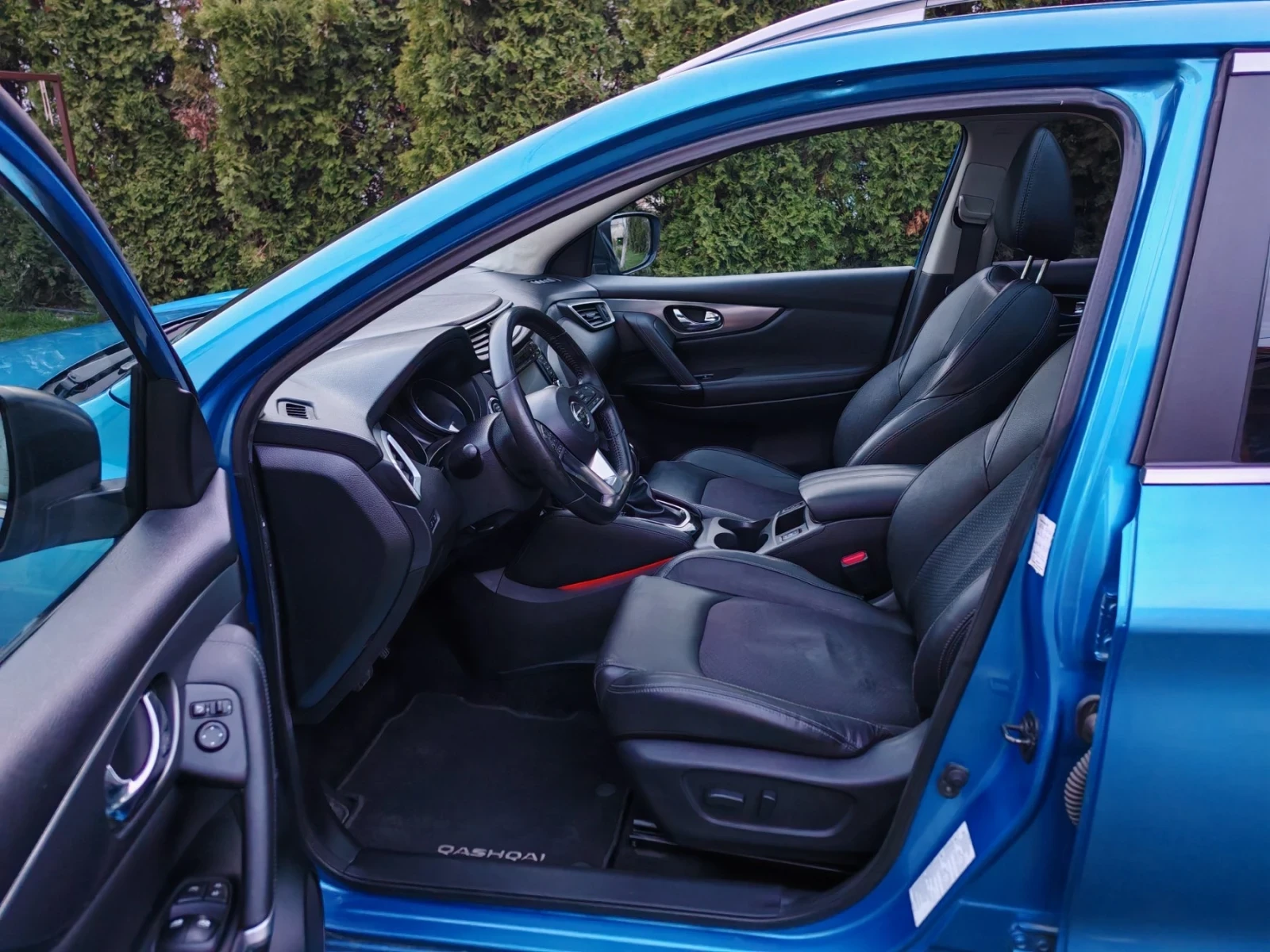 Nissan Qashqai N-Conecta, снимка 11 - Автомобили и джипове - 54175465