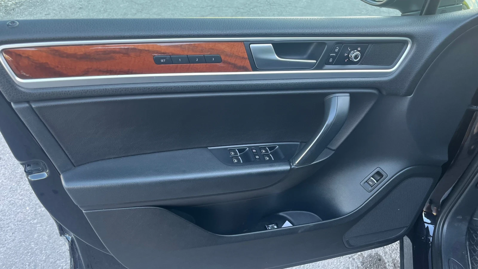 VW Touareg 245 bez Adblue, снимка 10 - Автомобили и джипове - 54692226