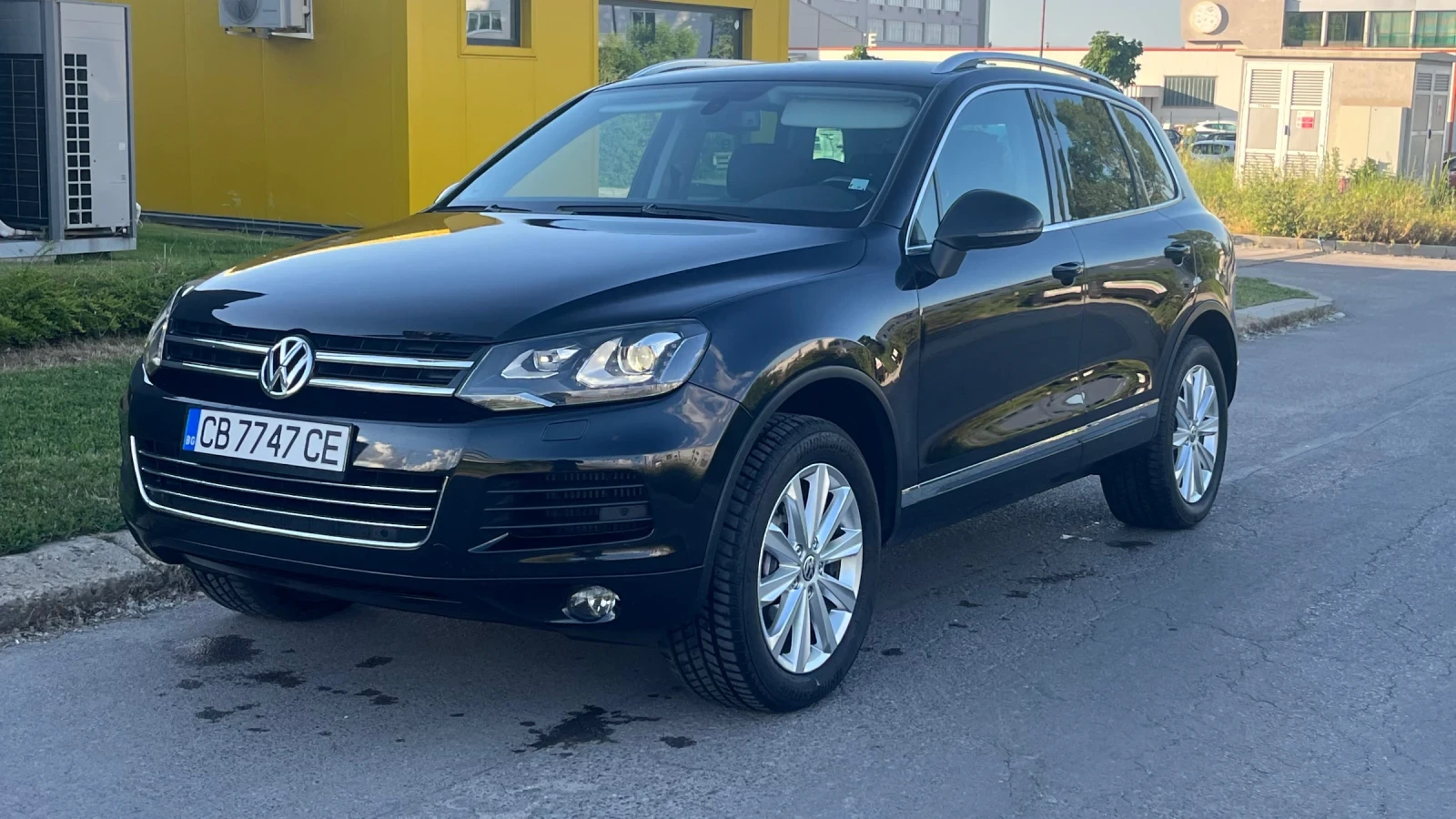 VW Touareg 245 bez Adblue, снимка 2 - Автомобили и джипове - 54692226