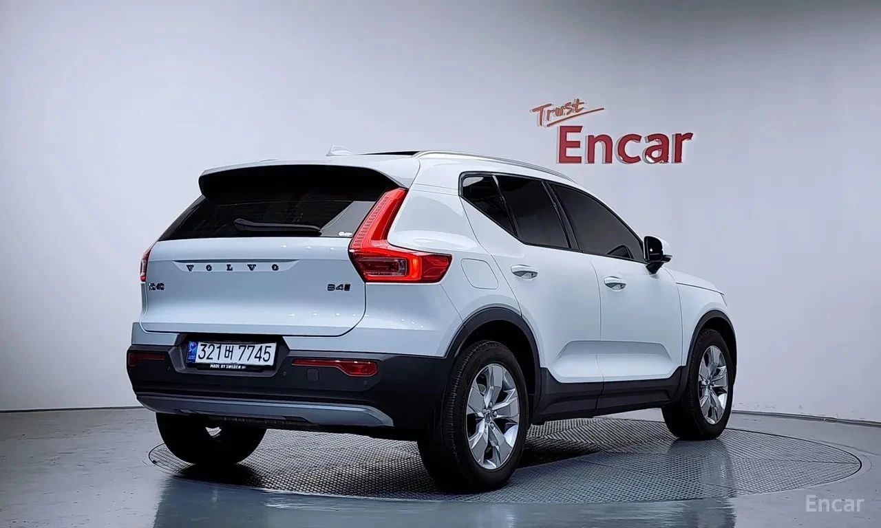 Volvo XC40 B4* Momentum* Navi* Camera*  | Mobile.bg � ����������� 4