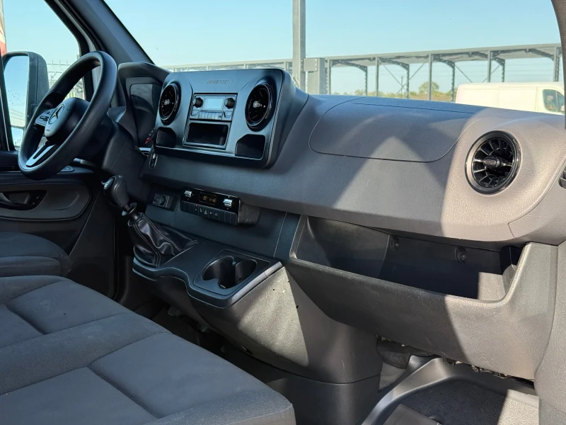 Mercedes-Benz Sprinter 316 2020г* 163к.с* 240.000КМ* ЛЕГЛО* , снимка 6 - Бусове и автобуси - 51358923