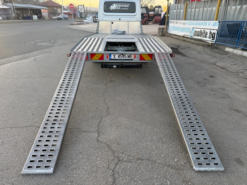 Iveco Daily 35C15 3.0 D 130СПЕЦИАЛЕН АВТОMOБИЛ, снимка 12 - Бусове и автобуси - 52868744