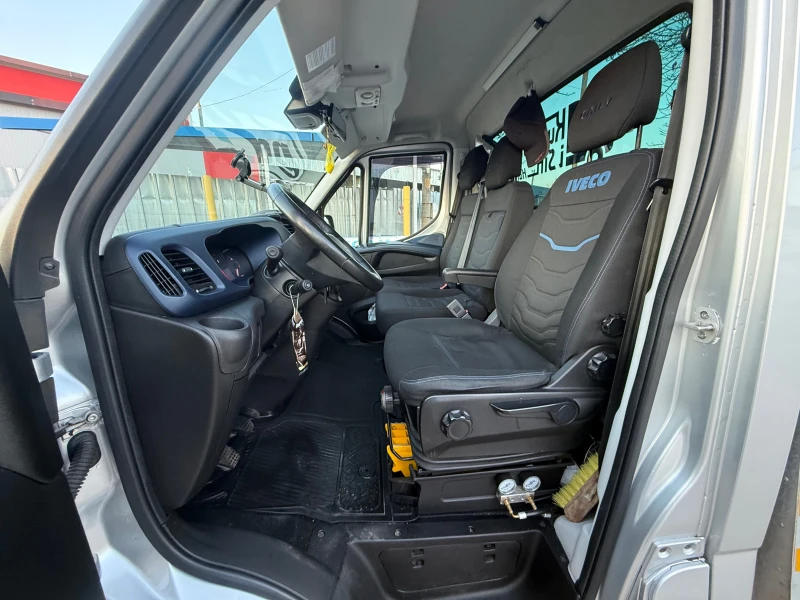Iveco Daily 35C15 3.0 D 130СПЕЦИАЛЕН АВТОMOБИЛ, снимка 9 - Бусове и автобуси - 52868744