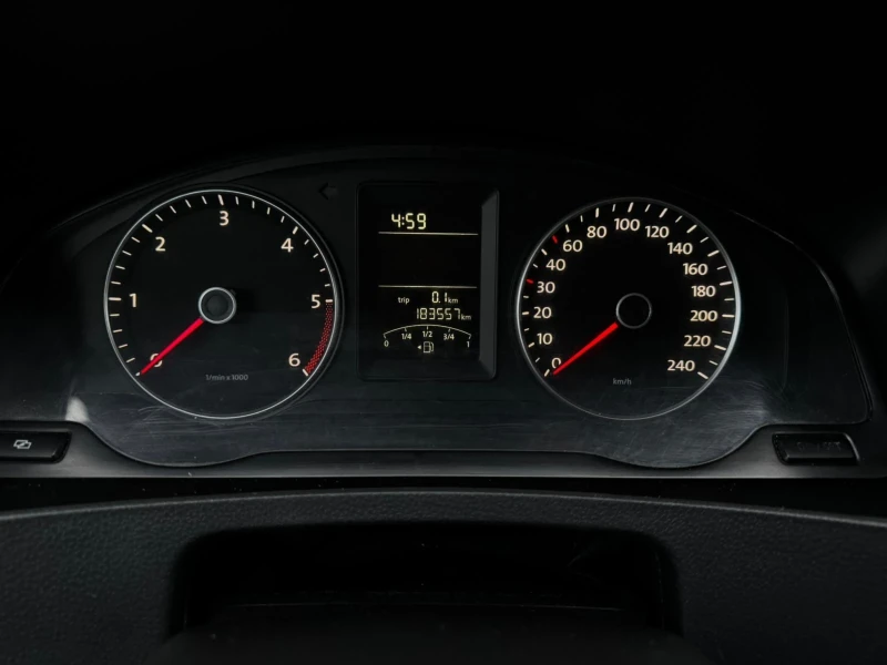 VW Transporter 2.0TDI, КЛИМАТИК, FACELIFT , снимка 13 - Бусове и автобуси - 53490490