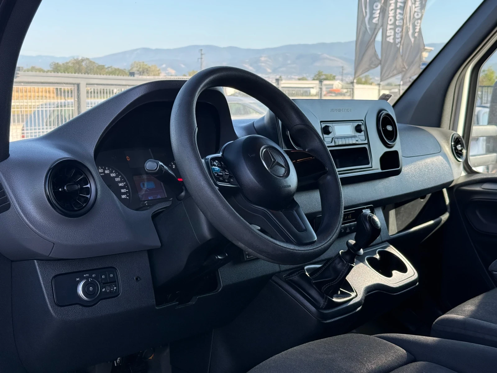 Mercedes-Benz Sprinter 316 2020г* 163к.с* 240.000КМ* ЛЕГЛО*  - изображение 7