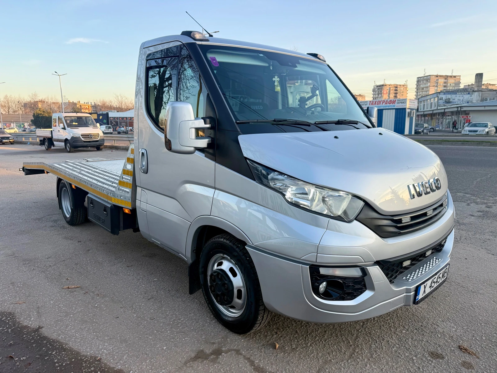 Iveco Daily 35C15 3.0 D СПЕЦИАЛЕН АВТОMOБИЛ - изображение 7