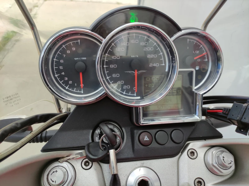 Moto Guzzi Breva 1100, снимка 10 - Мотоциклети и мототехника - 50446183