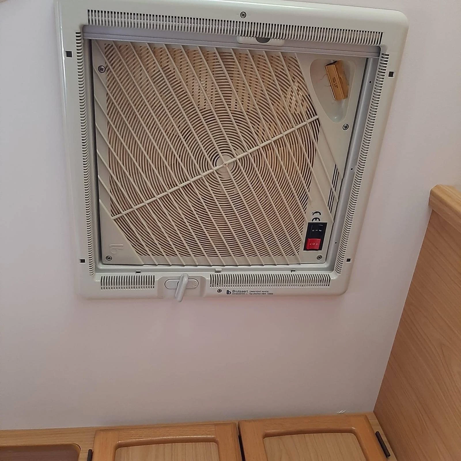  Bailey   | Mobile.bg   11