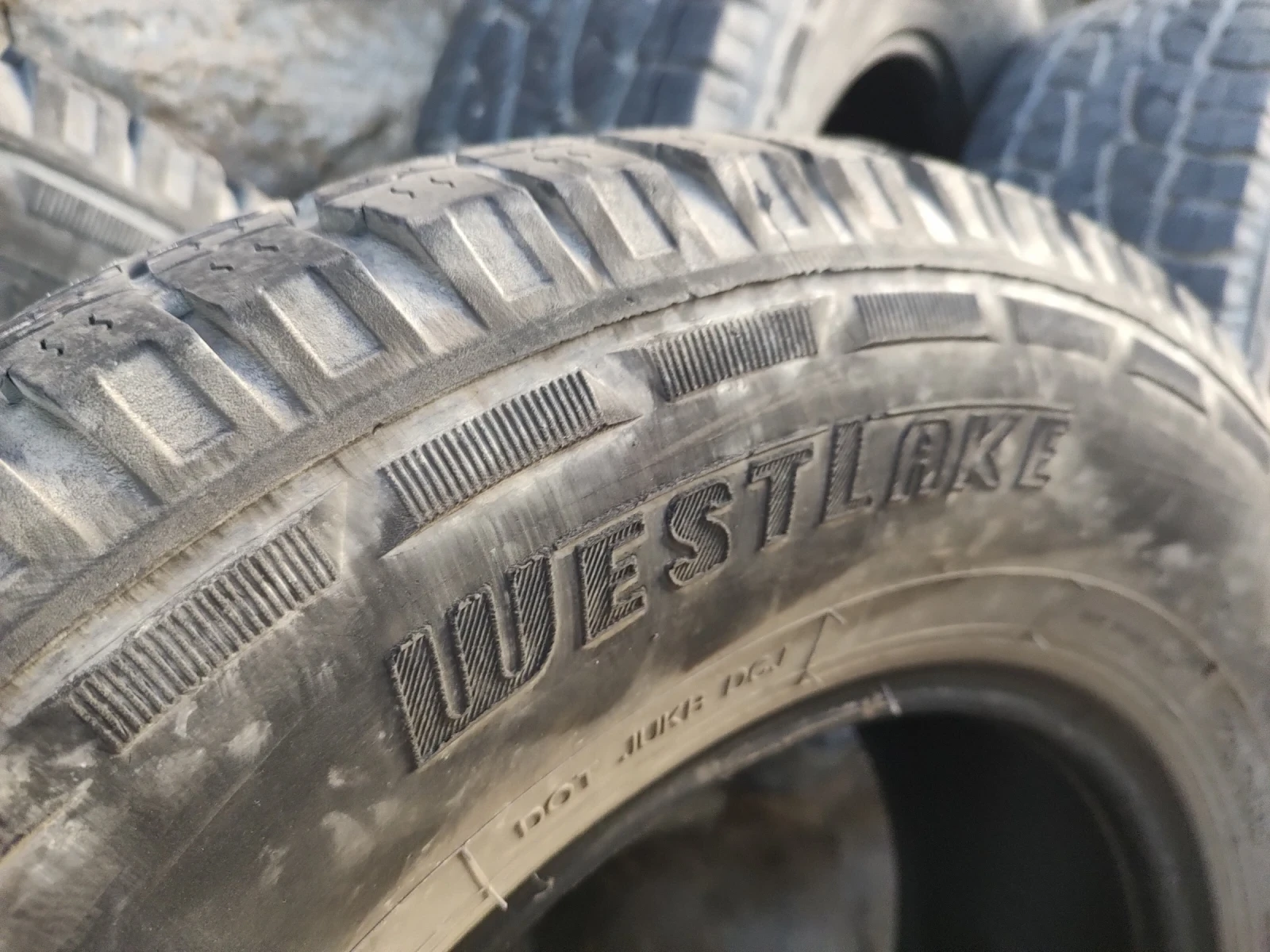 ���� 215/75R15 | Mobile.bg � ����������� 5
